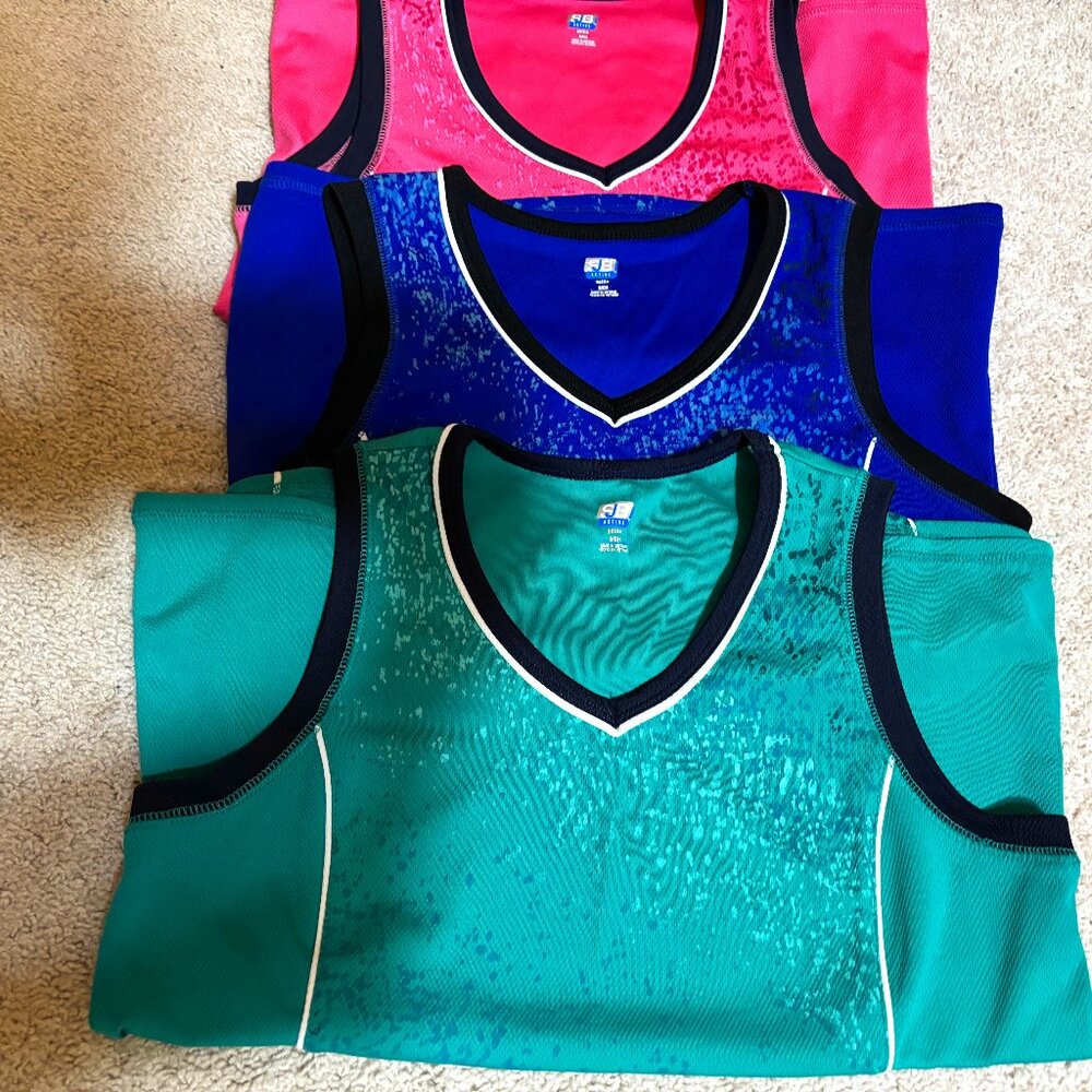 (Donated to Goodwill) SB Active ladies PS sleeveless V-neckTops 3 colors